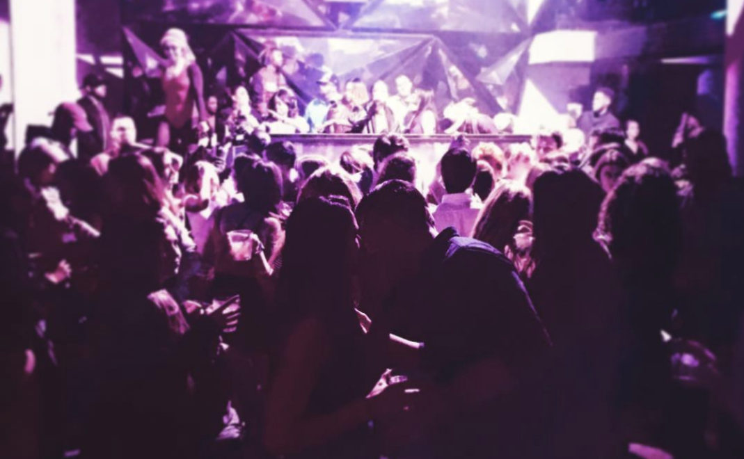 [Male’s Opinion] Probability of Japanese meeting girls using matching apps in the U.S. and its effects Recommended or not?